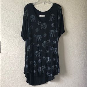 Hollister slouchy shirt